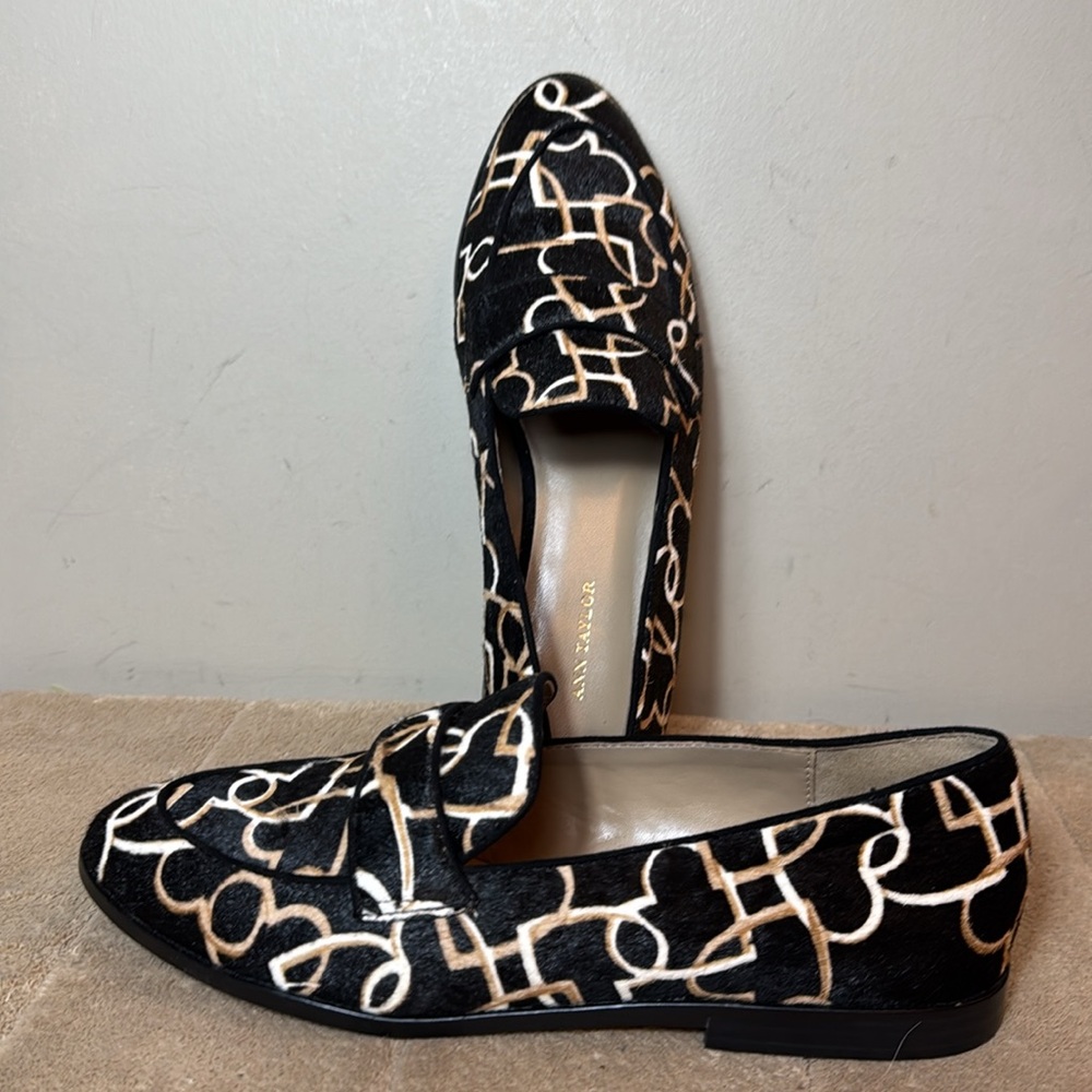 ANN TAYLOR calf hair flats